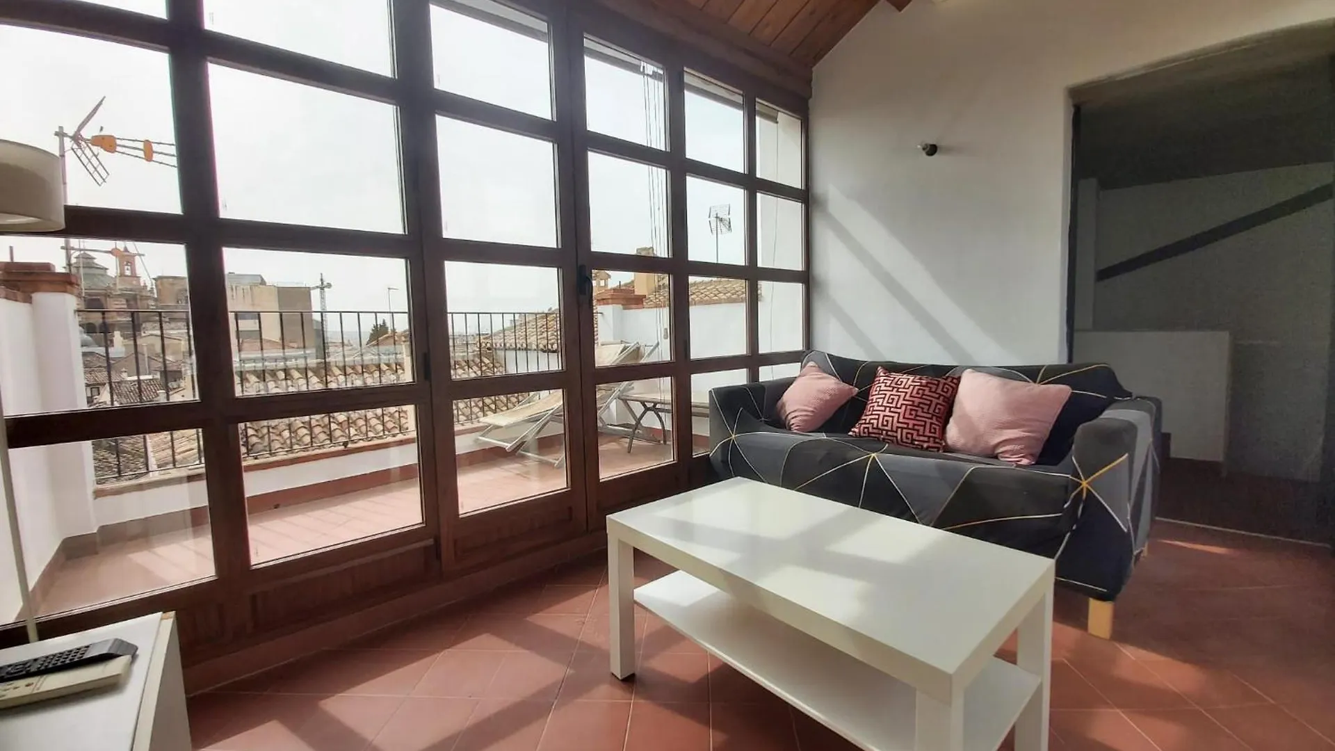Increible Apartamento Con Vistas 360 Grados Granada