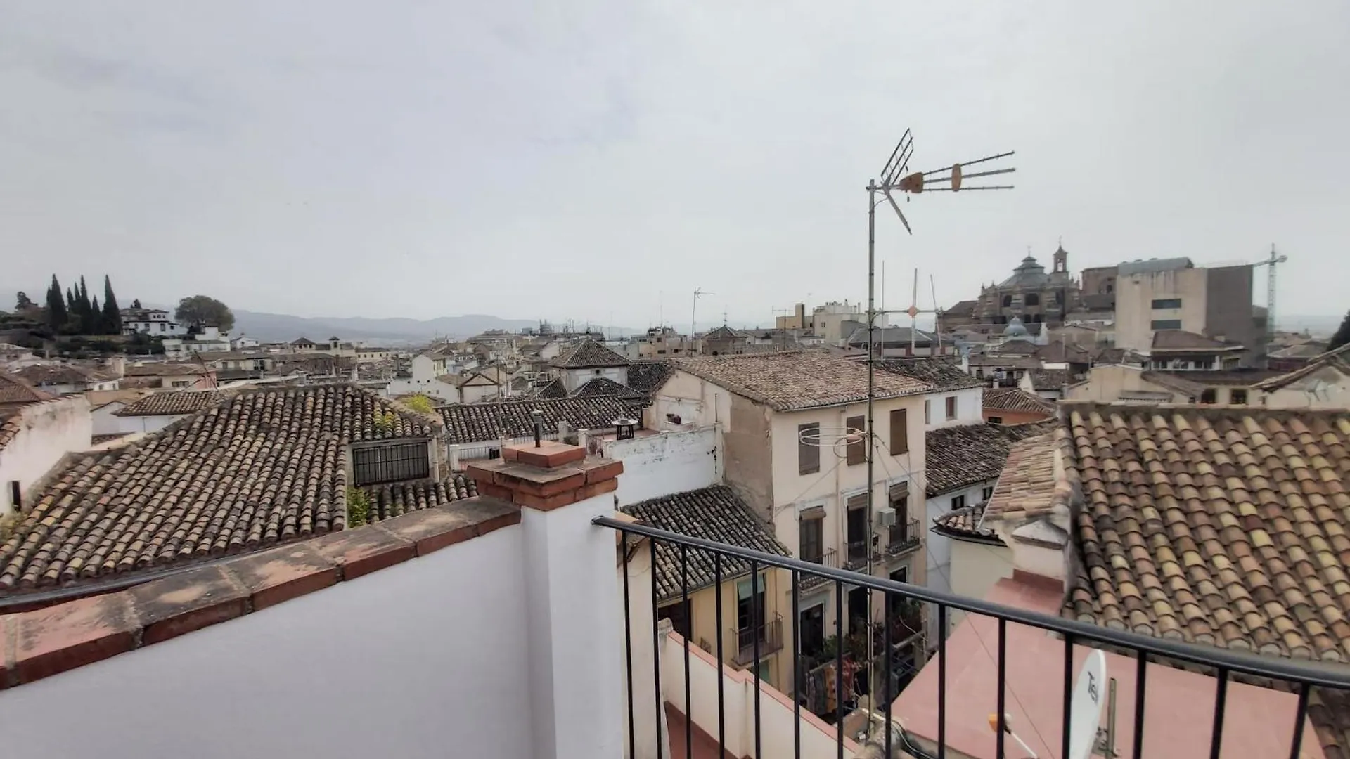 Increible Apartamento Con Vistas 360 Grados Granada